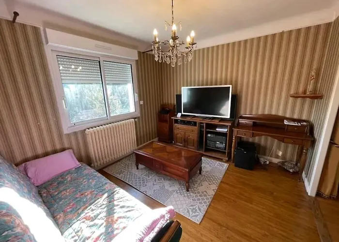 -comme A La Maison- Jardin, Veranda, Ideal Familles Et Business *