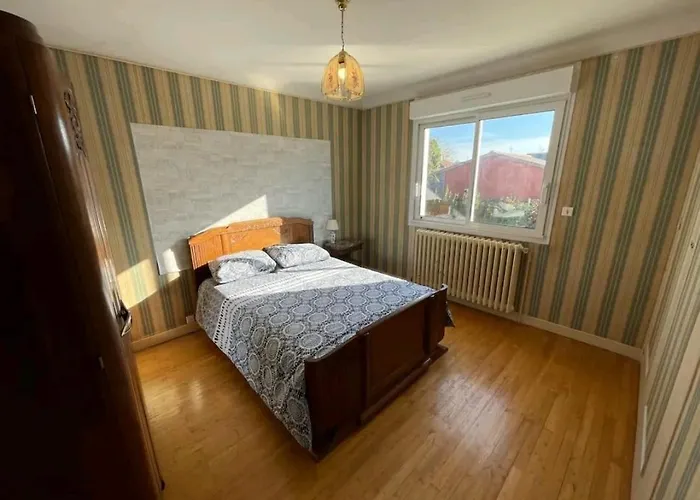 -comme A La Maison- Jardin, Veranda, Ideal Familles Et Business Сasa de vacaciones Niort